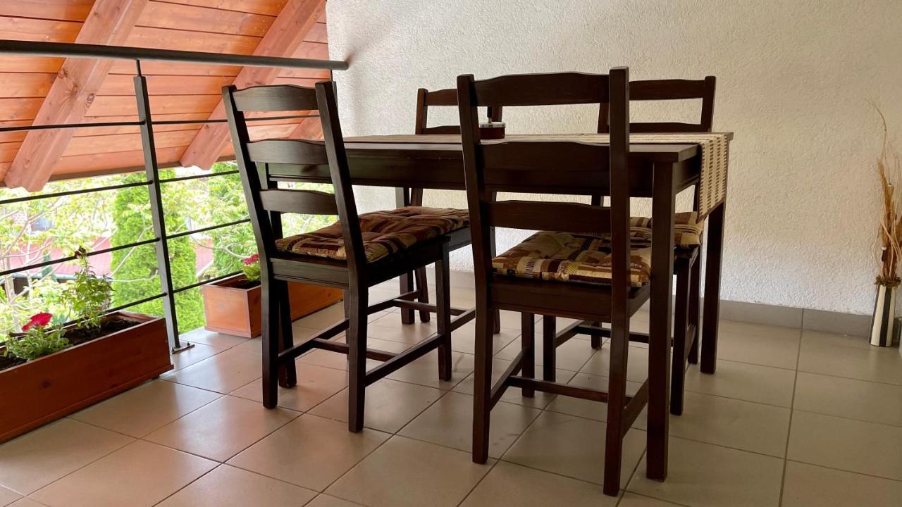 Gyula Var Panorama Apartman Екстер'єр фото